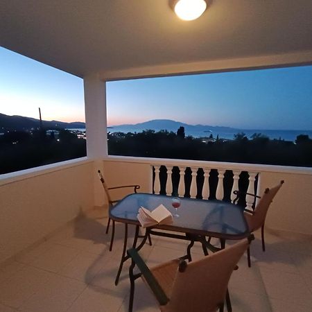 Pouliezos Koklanis Zante Apartments Аликес Экстерьер фото